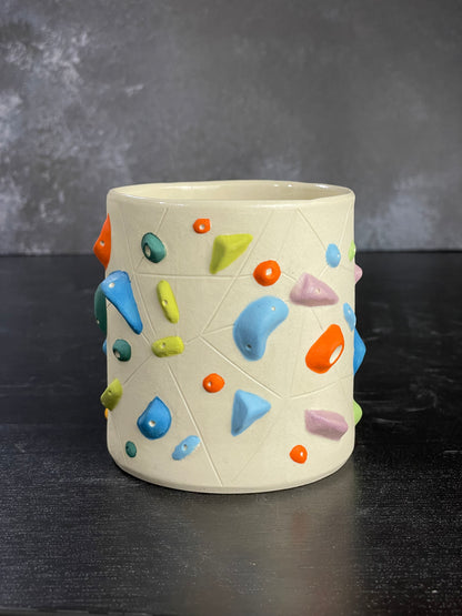White Climbing Cup with Hold Handle - GREEN