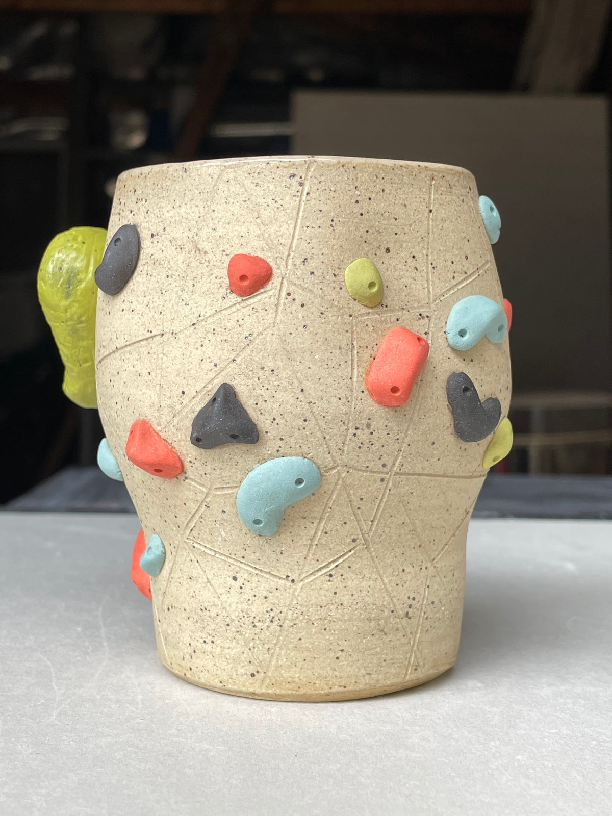 Tapered Tumbler - Buff Speckled with Hold Handle - Handsculpted