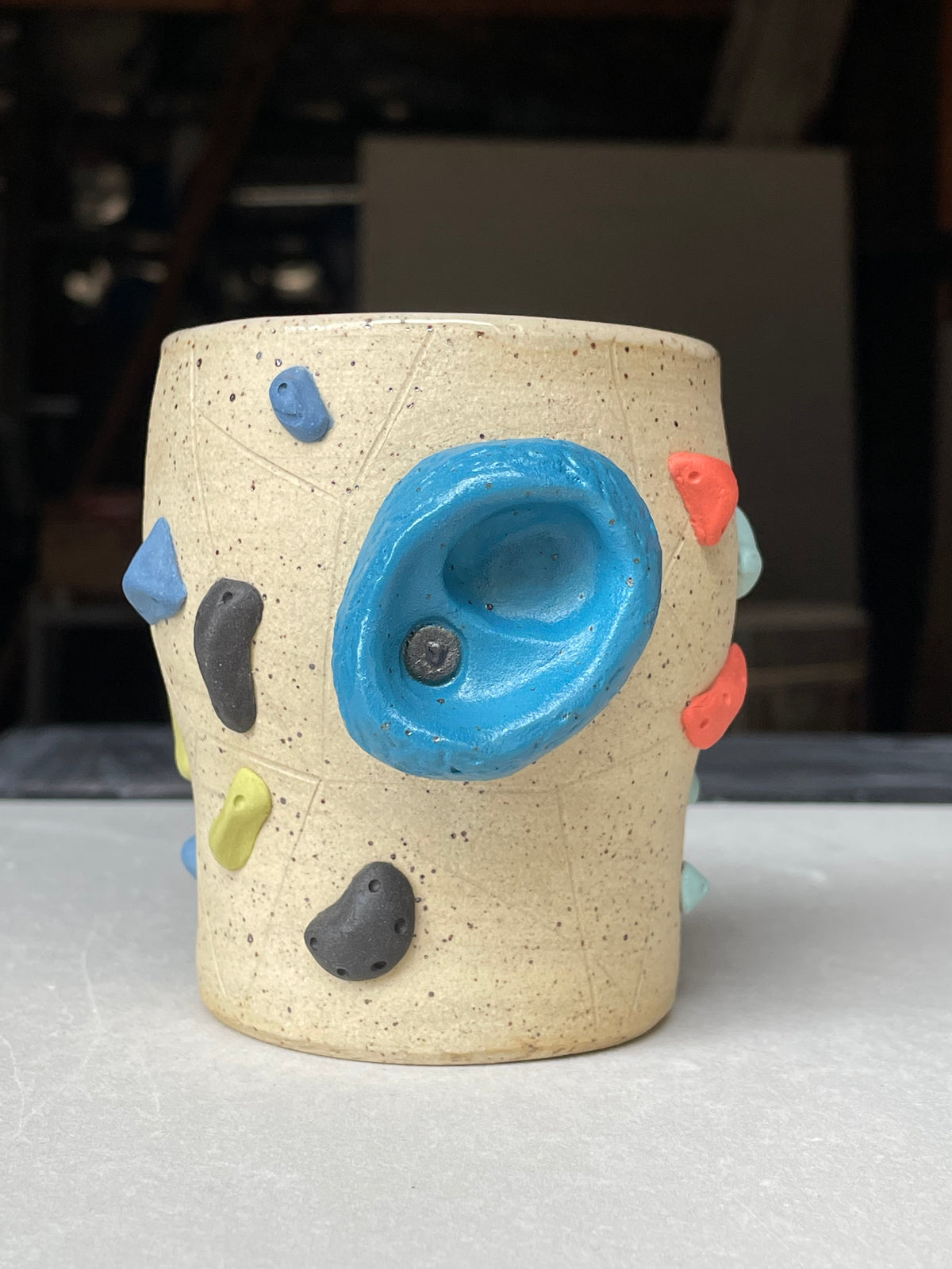 Tapered Tumbler - Buff Speckled with Hold Handle - Handsculpted