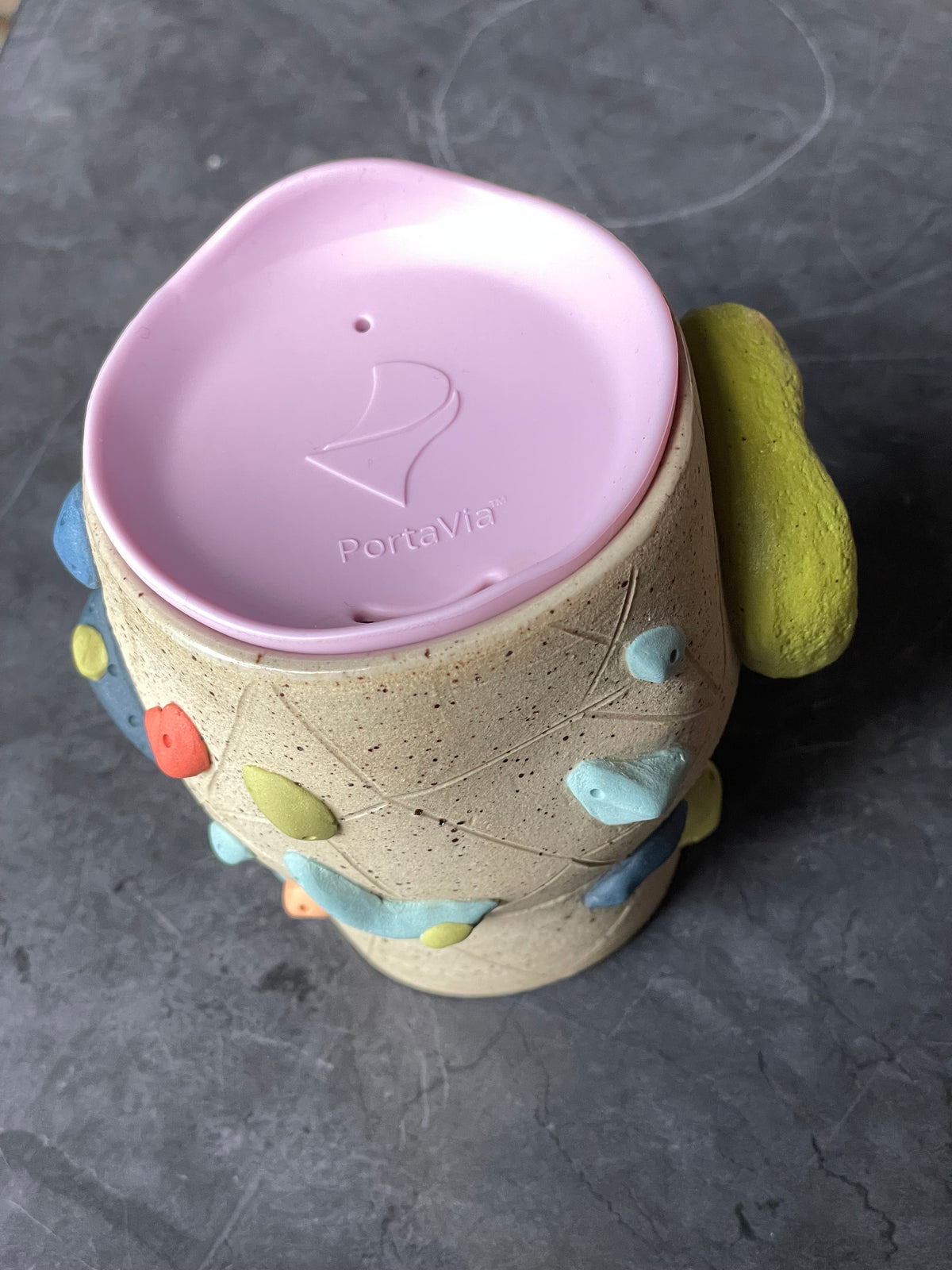 Tapered Tumbler - Buff Speckled with Hold Handle - Handsculpted
