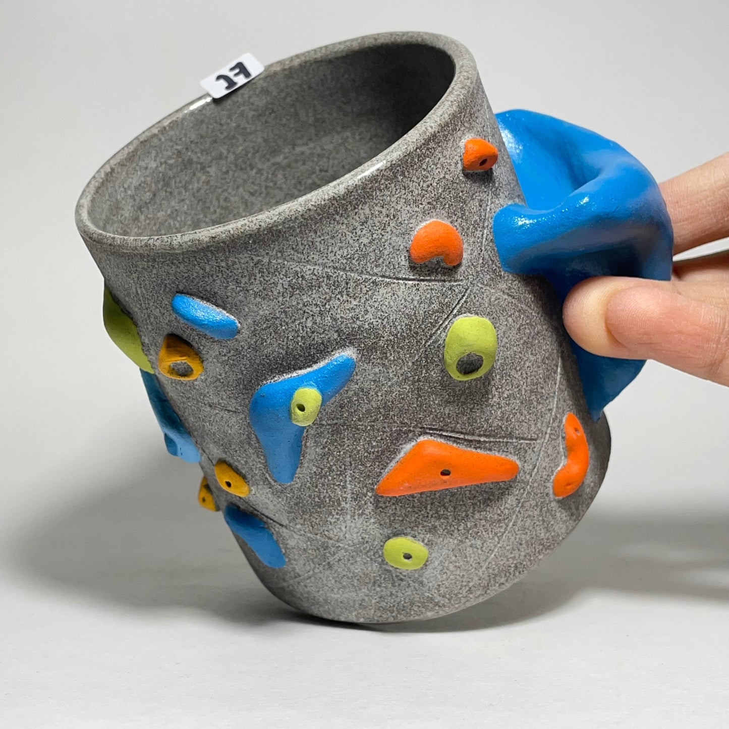 Climbing Cup - Hold Handle - Granite Clay (10-11oz)