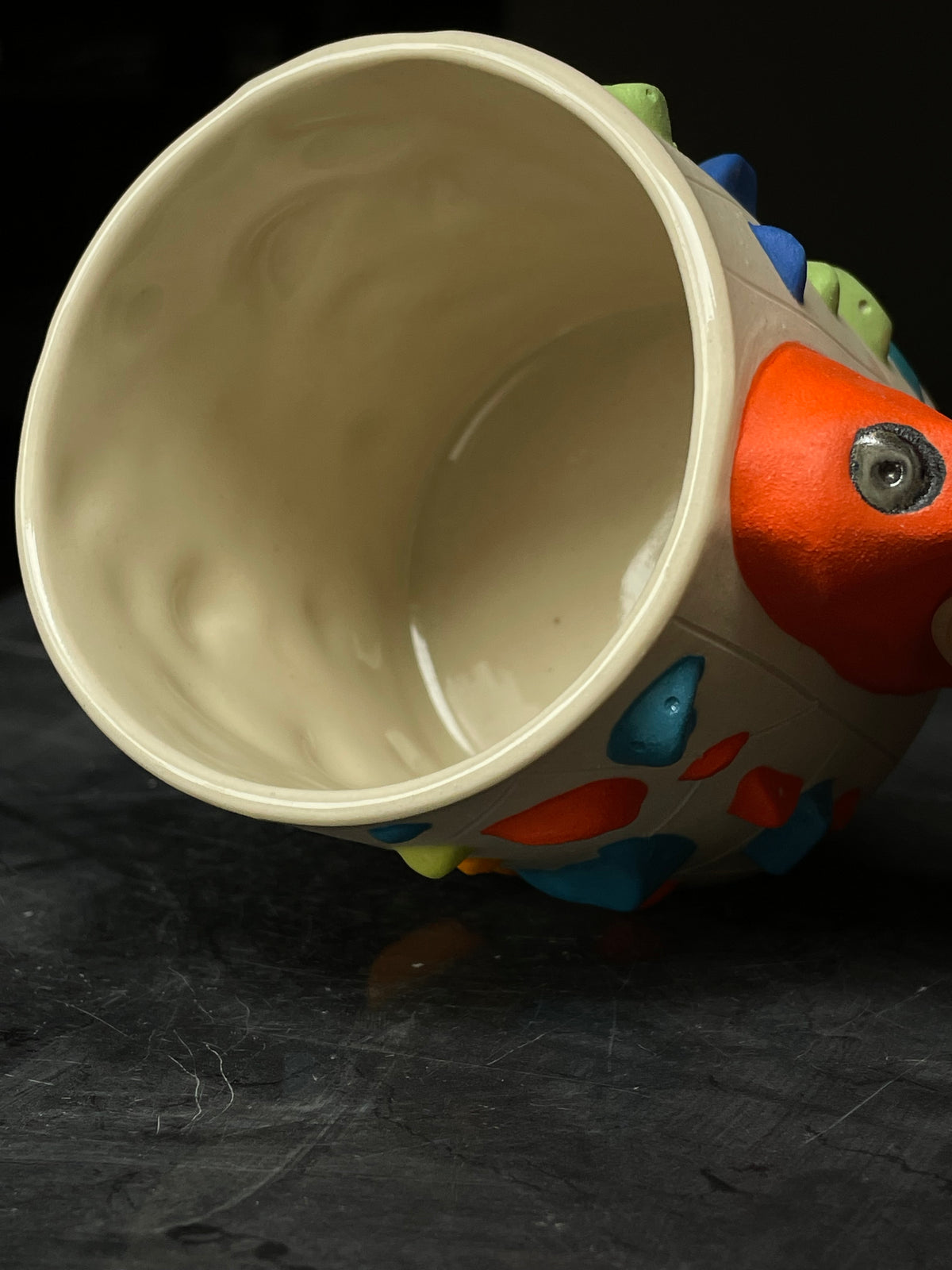 Detailed Holds - White Climbing Cup with Red Hold Handle - 12oz