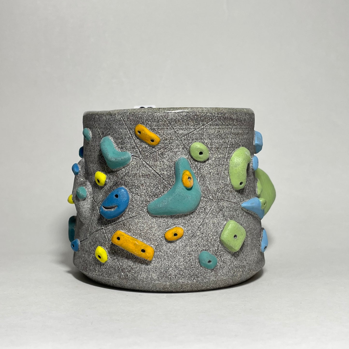 Climbing Cup - Hold Handle - Granite Clay (10-11oz)