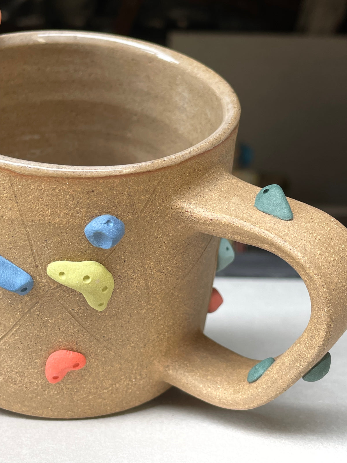 Toasty Brown Climbing Mug 11oz SIMPLE