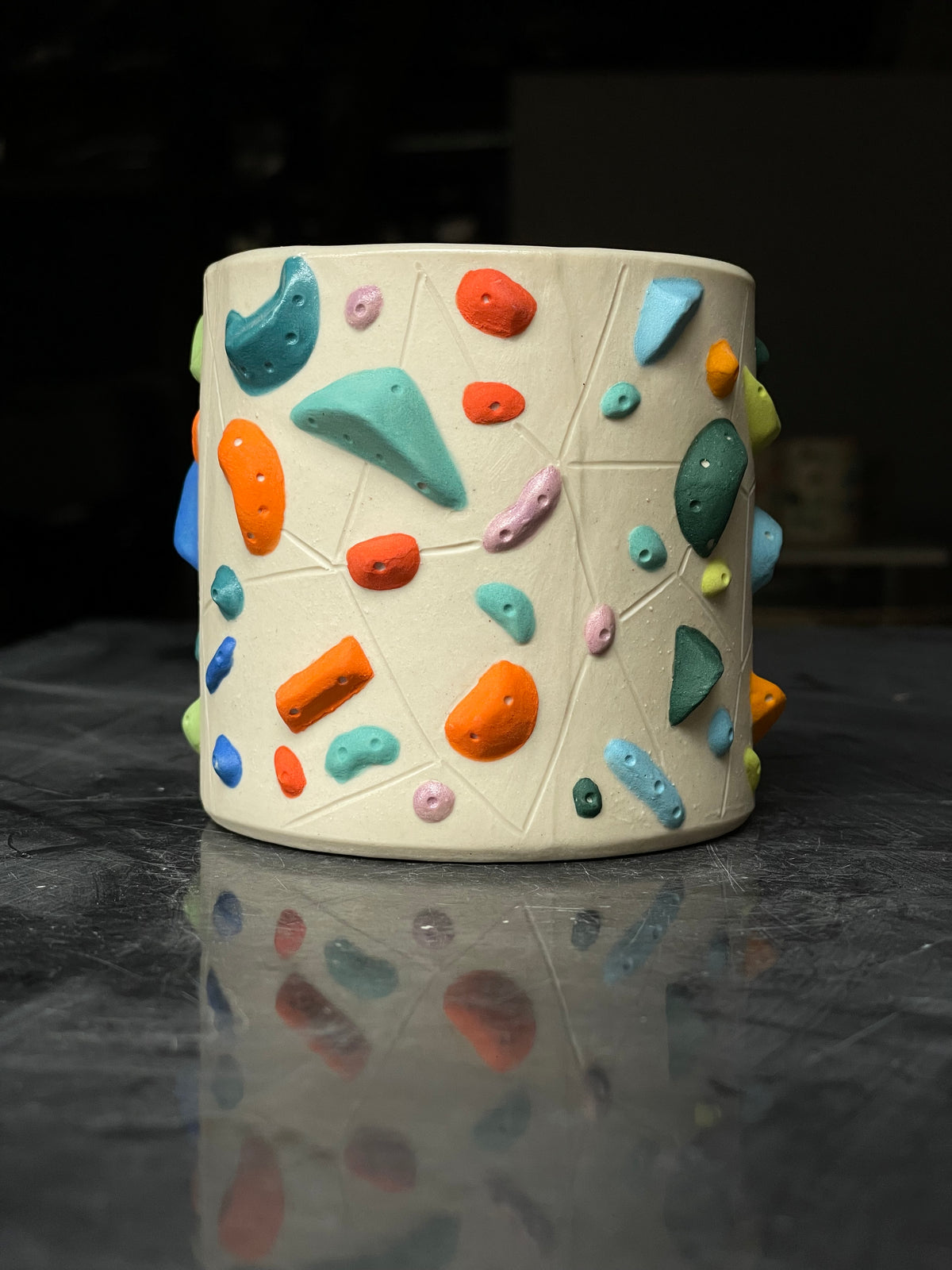 Detailed Holds - White Climbing Cup with Red Hold Handle - 12oz
