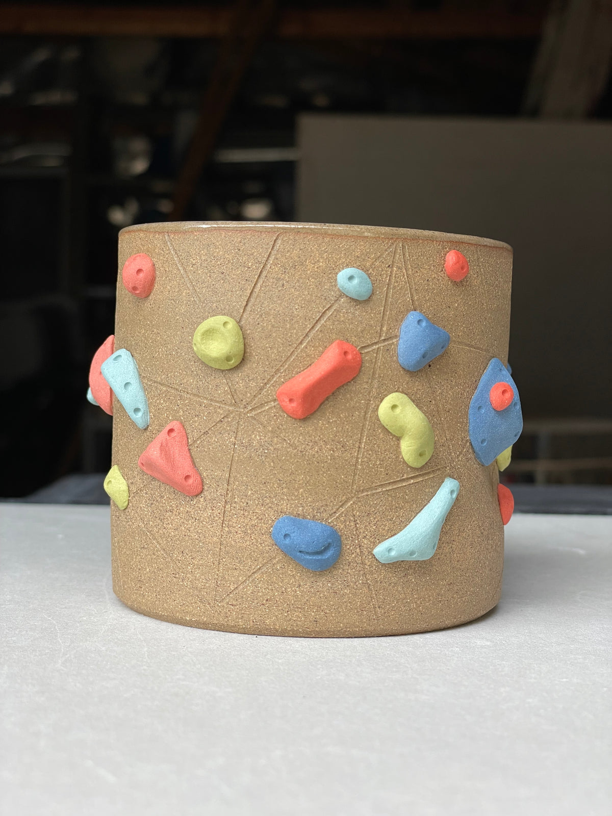 Toasty Brown Climbing Mug 11oz SIMPLE