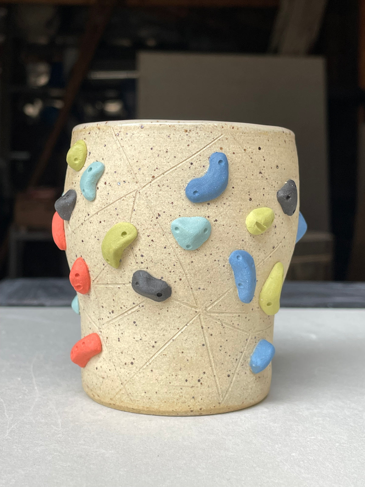 Tapered Tumbler - Buff Speckled with Hold Handle - Handsculpted