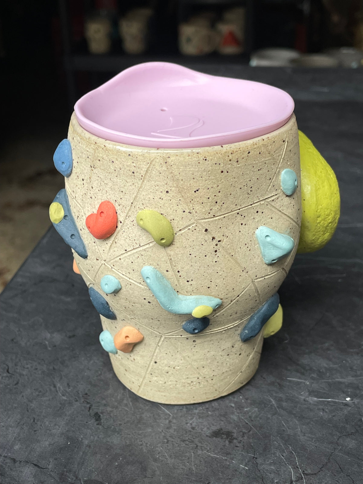Tapered Tumbler - Buff Speckled with Hold Handle - Handsculpted