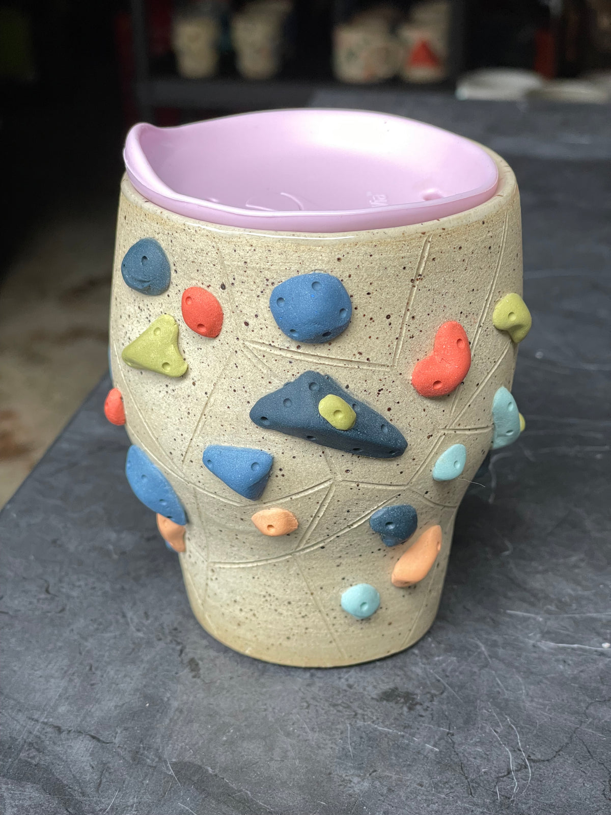 Tapered Tumbler - Buff Speckled with Hold Handle - Handsculpted