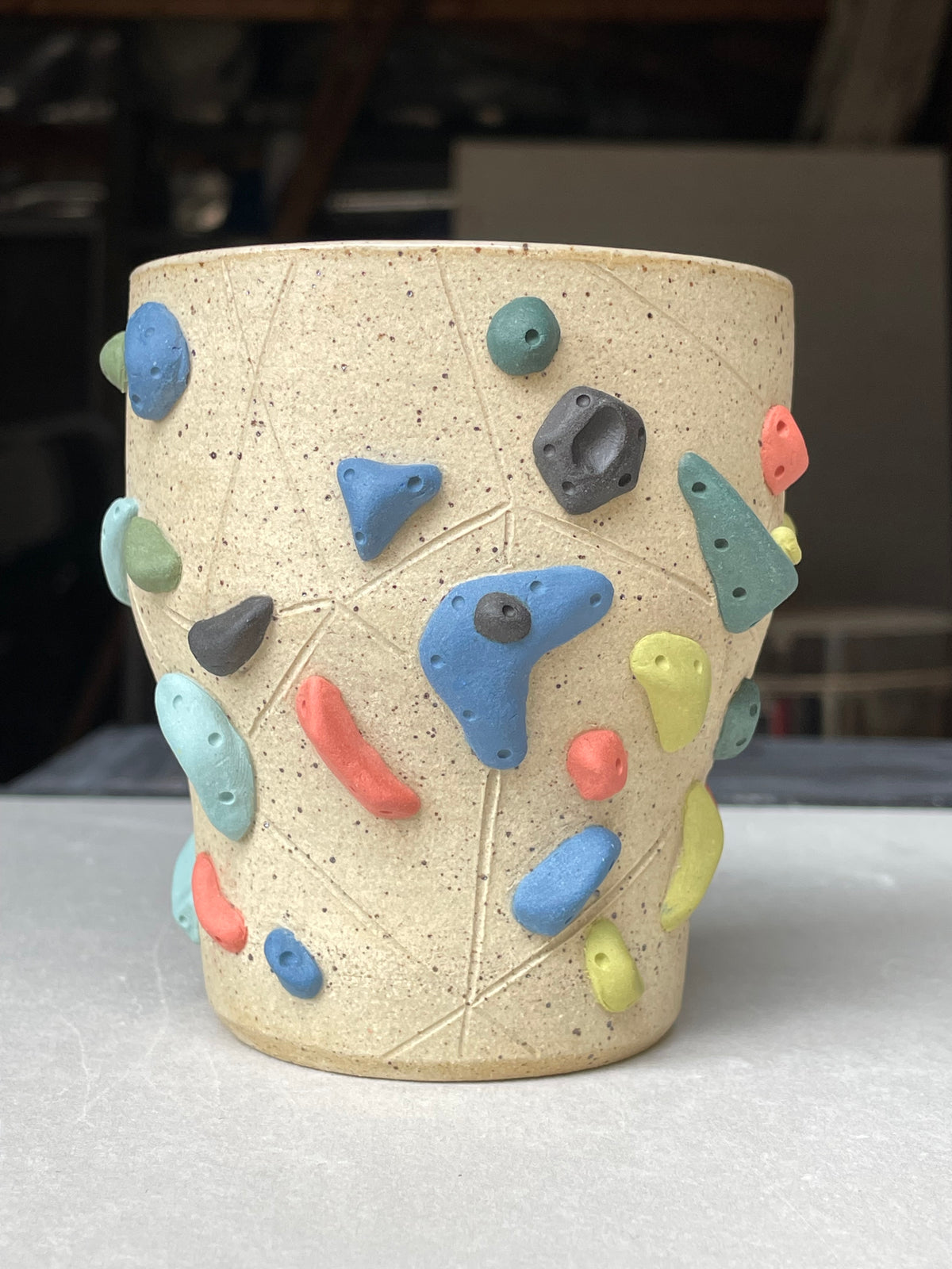 Tapered Tumbler - Buff Speckled with Hold Handle - Handsculpted