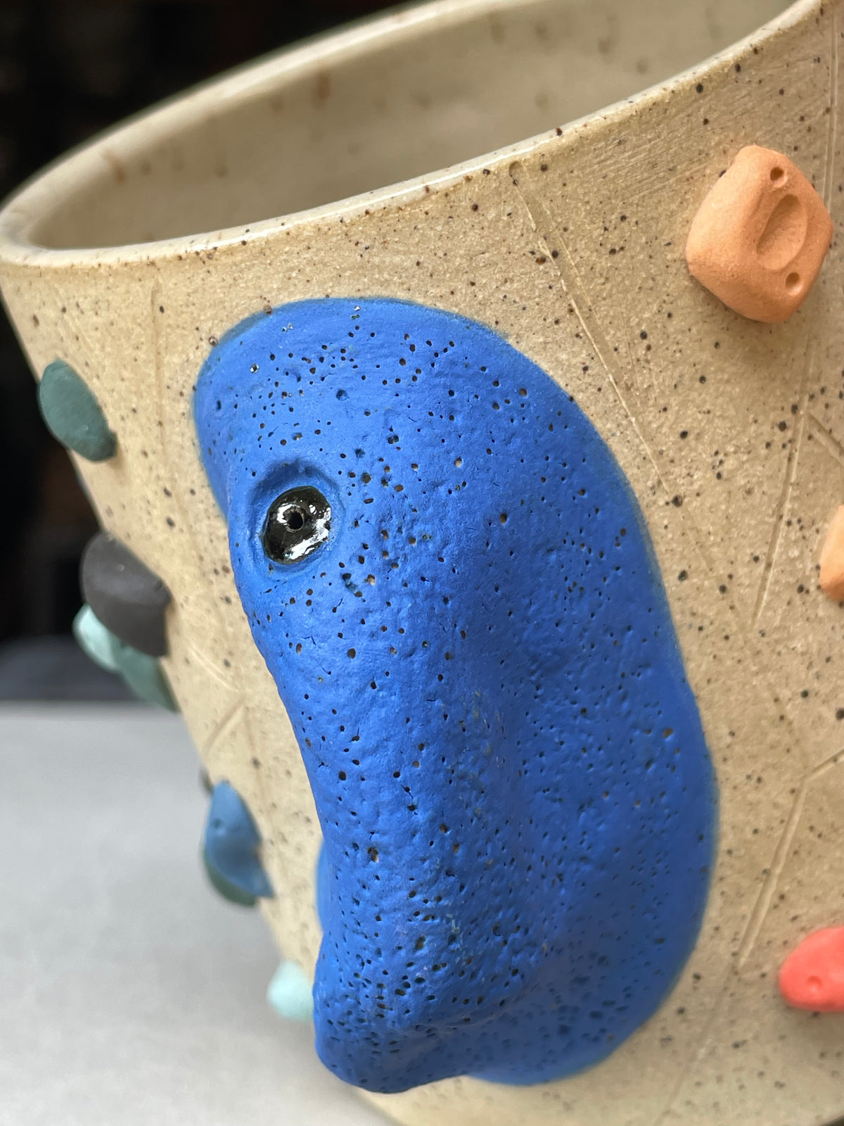 Straight Wall Cup - Buff Speckled with Hold Handle - Handsculpted