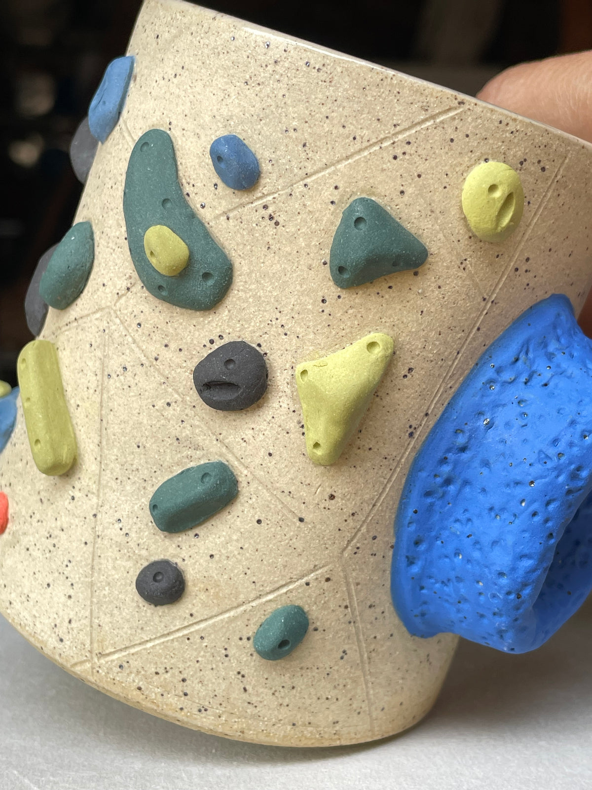 Straight Wall Cup - Buff Speckled with Hold Handle - Handsculpted