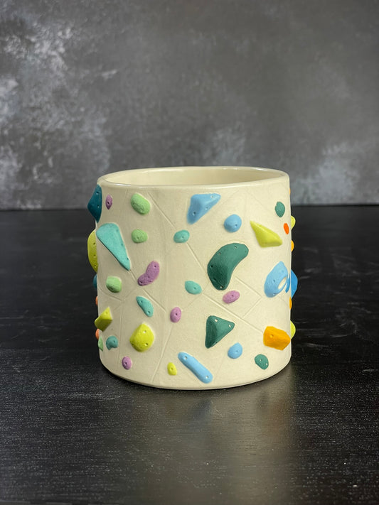 Detailed Holds - White Climbing Cup with Hold Handle - RED 12oz